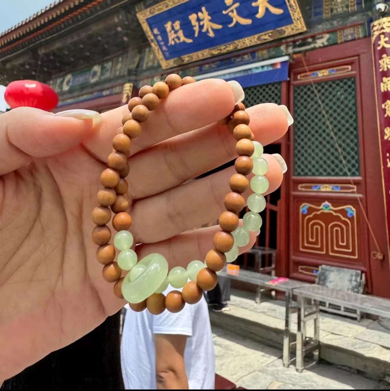 Milk-scented sandalwood “Qingshan Dai” bracelet from Mount Wutai