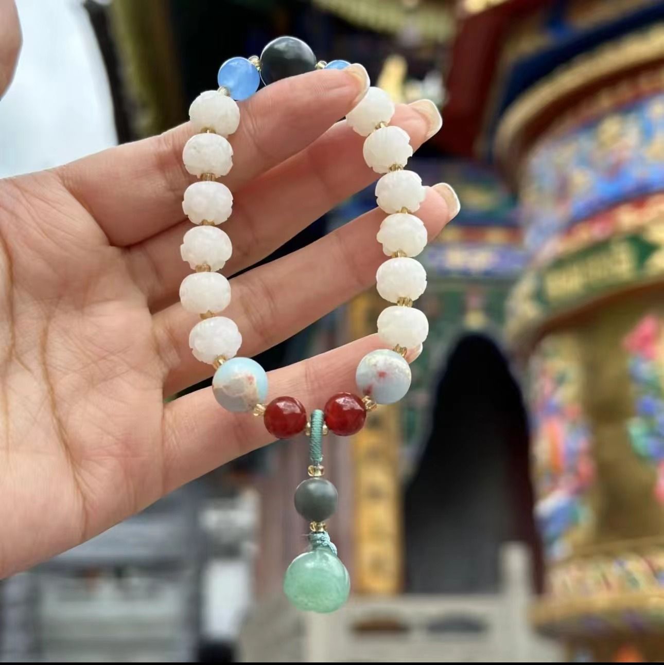 White jade lotus bodhi bracelet from Mount Wutai